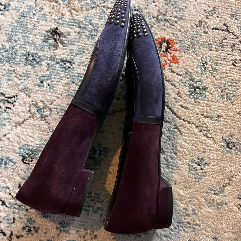 Stuart Weitzman - Picture 4 of 5